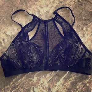 VS Fashion Bralette